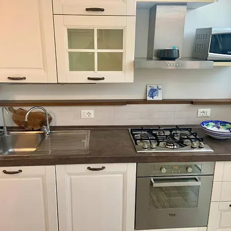 Aleri - Zona Pedonale Apartman *